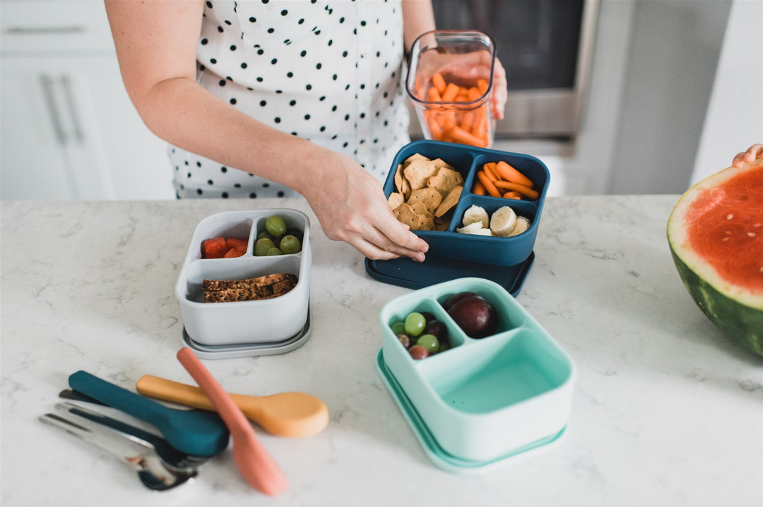 We recommend you use Dreamroo's 3 Compartment Bento Box - the big compartment should include the main meal, and the two smaller compartments should include the fruits & veggies and sides & snacks!