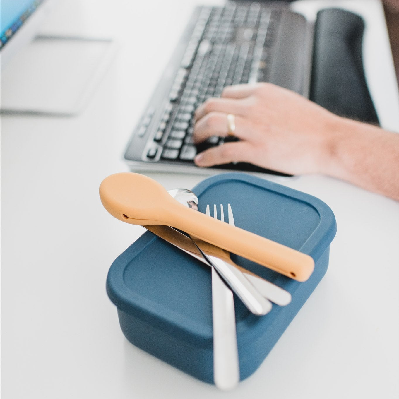 On-The-Go Meal Set | Bento Box & Travel Utensils