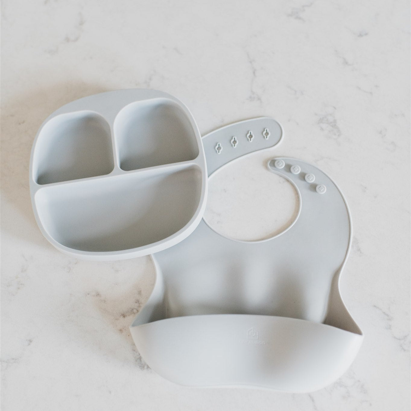 Baby Feeding Set | Suction Plate & Silicone Bib